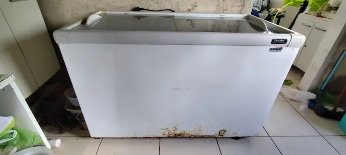 Freezer Esmaltec 360 litros