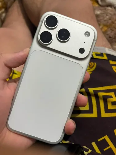iPhone 17pro