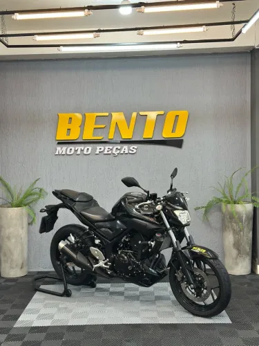 YAMAHA/MT 03 PRETA 2018