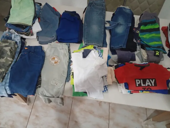 Roupas de criança masculino 80 peças de 3 anos