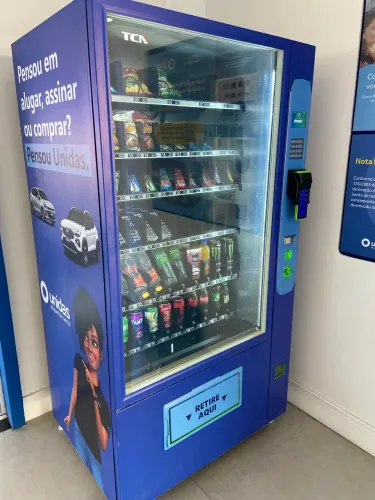 VENDING MACHINE (AEROPORTO)- MÁQUINA DE VENDA AUTOMÁTICA