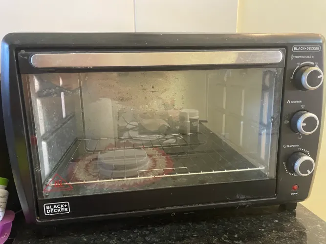 Forno Elétrico de Bancada Black+Decker (46L/50L) - Excelente Estado