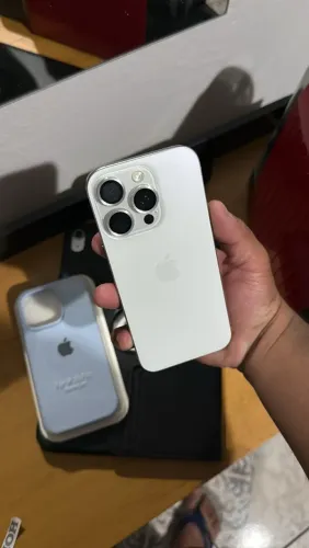 iPhone 16 pro