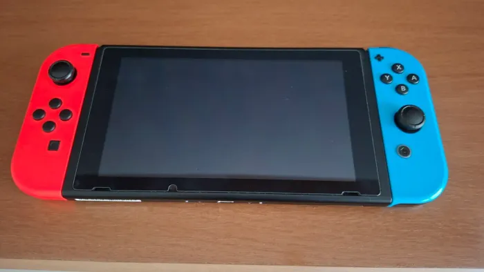Nintendo Switch Impecável + Cartão de Memória