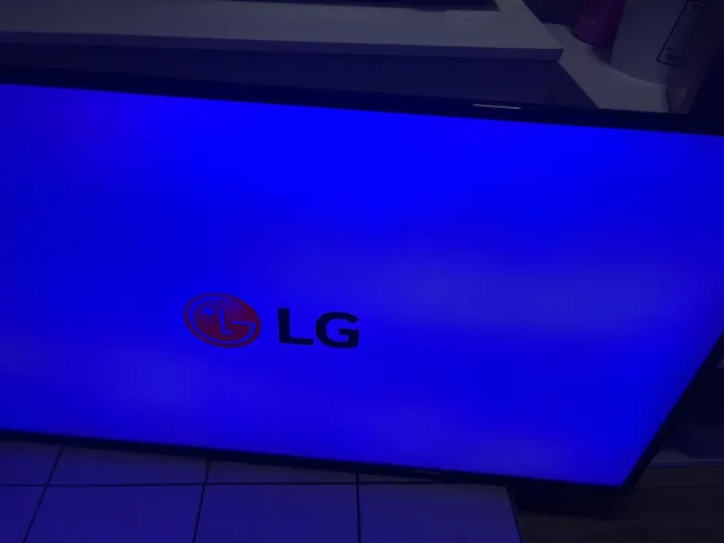 TV LG Smart 60? (com defeito na imagem - azulada)