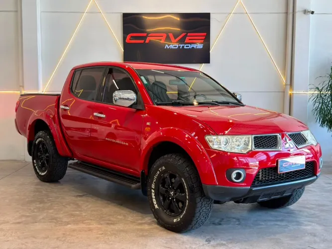 Mitsubishi L200 Triton HPE 3.2 CD TB Int.diesel AUT 2013