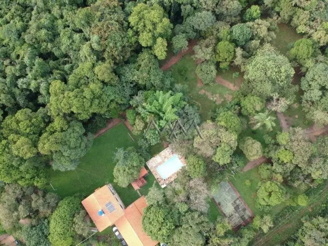 Casa à venda em Brumadinho | 7 quartos