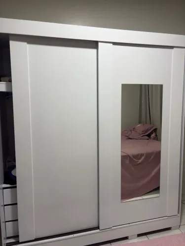 Guarda-roupa