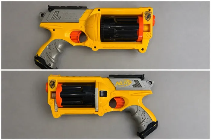 Nerf Maverick REV-6 original Hasbro, linha N-Strike.