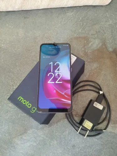 Celular Motorola Moto G30 128GB Lilás (White Lilac) - Completo na Caixa