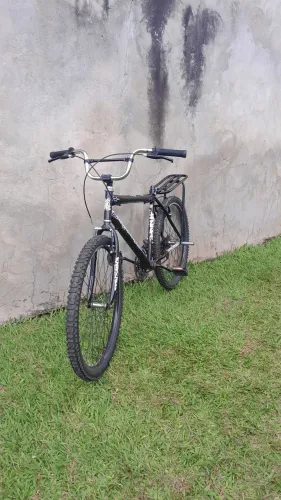 Bicicleta aro 26 montadinha estilo sp usada seminova 