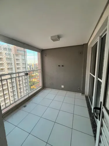 Apto no Play Ilhotas com 3 quartos sendo 1 suíte 2 vagas de garagem financia