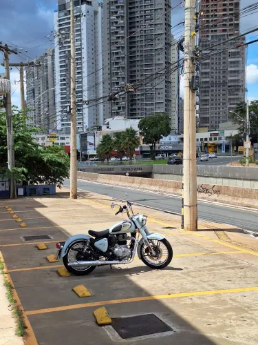 Royal Enfield Classic 350