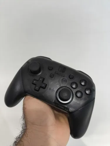Controle Nintendo switch pro controller semi novo