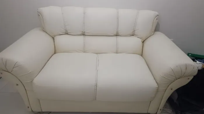 Vendo sofá duas pessoas usado em perfeitas condições