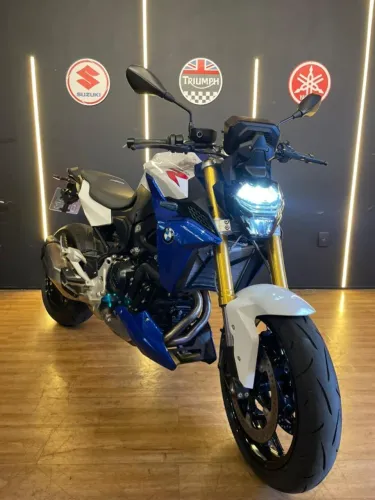BMW F 900 R SPORT 2024 ESTADO DE 0 KM