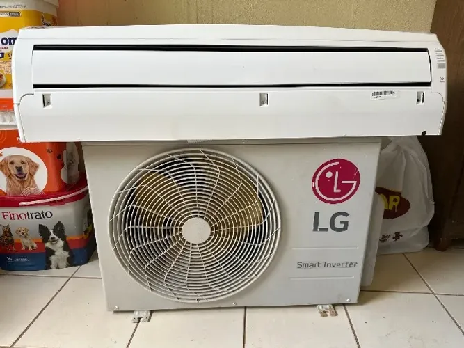 AR CONDICIONADO LG 18 BTUs