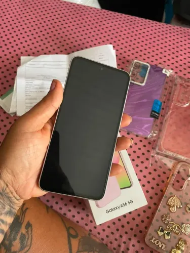 VENDO CELULAR A56 NA CAIXA URGENTE 