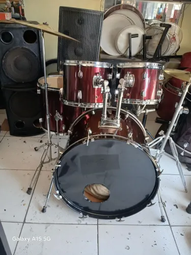 Bateria acustica planet