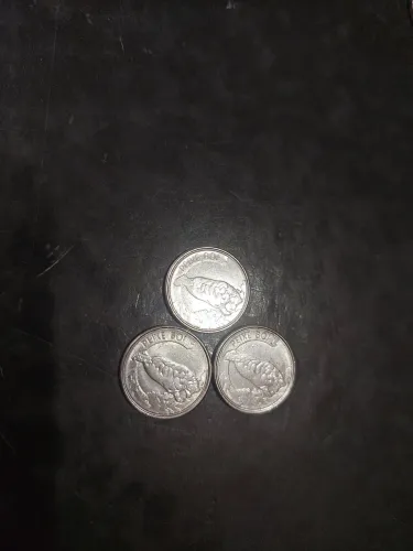 Moedas "Peixe boi" fauna brasileira 100 Cruzeiros s 1992.
