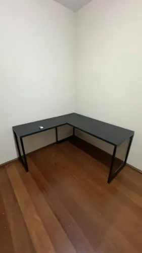 MESA DE ESCRITÓRIO