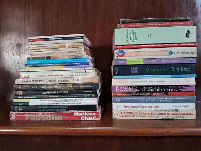 Livros História, literatura, poesia, filosofia, sociologia etc