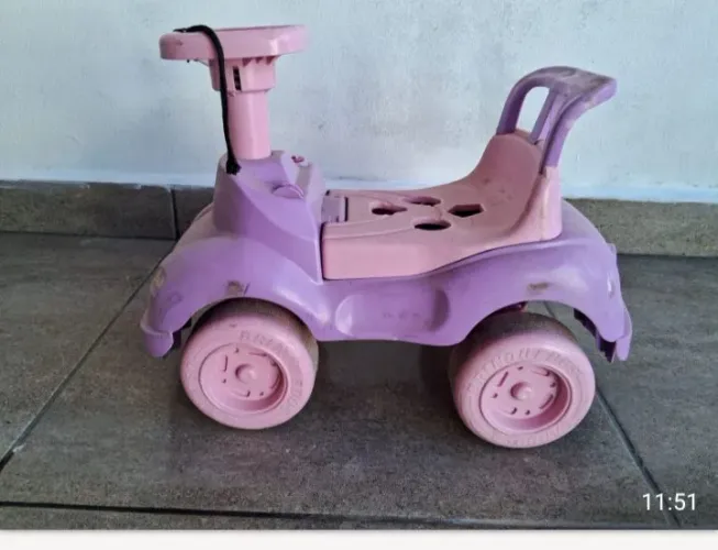 Vende se carrinho rosa