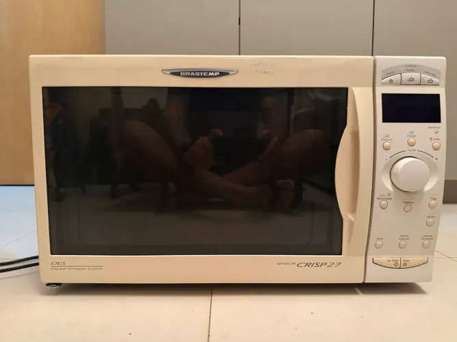 Microondas Brastemp Crisp 27L