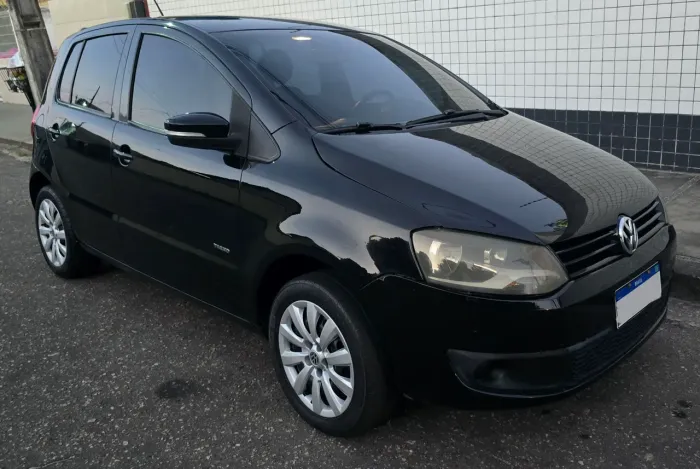 Volkswagen Fox 1.6 MI Total Flex 8V 5P 2013