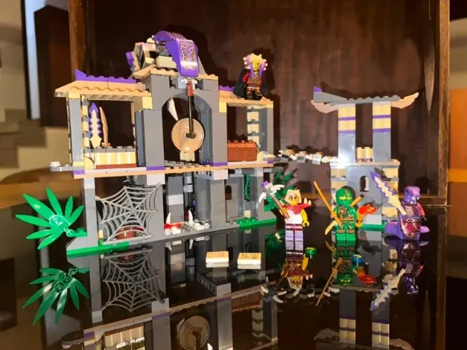 LEGO NINJAGO Enter the Serpent 70749 ORIGINAL