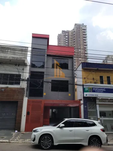 Prédio Comercial no Tatuapé, São Paulo - 450m² para Locação