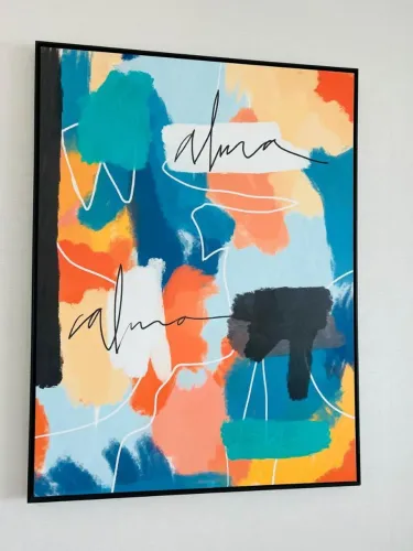 Tela canvas com moldura<br>Tamanho: 90 x 120<br>Artista: Bruna Brom<br>Comprada na Urban Arts