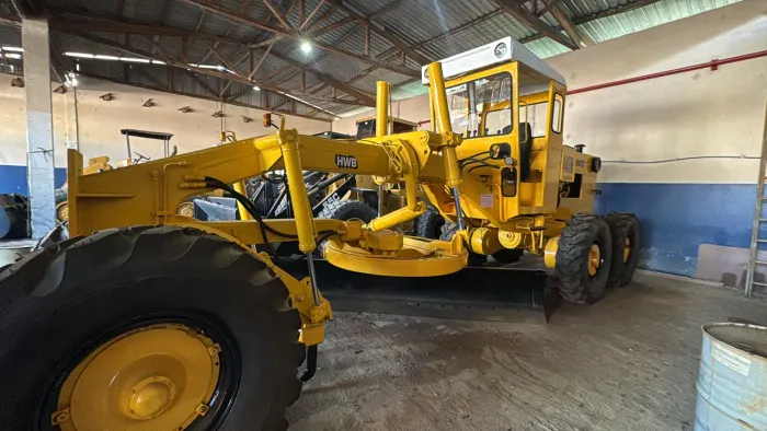 Motoniveladora huber 140m