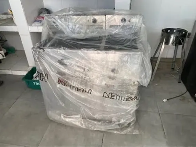 Fritadeira água e óleo 6 cestos elétrica 2 resistências Duas repartições