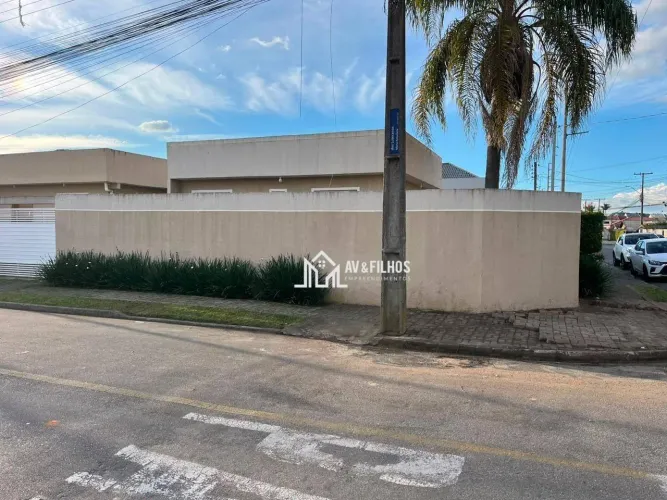 CASA DE ESQUINA À VENDA | VILA MARIA ANTONIETA PINHAIS/PR!