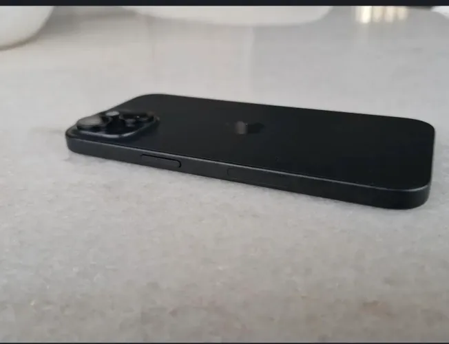 iPhone 15