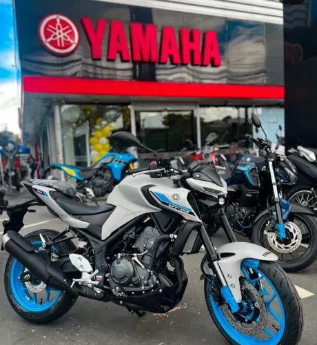 MT 03 YAMAHA