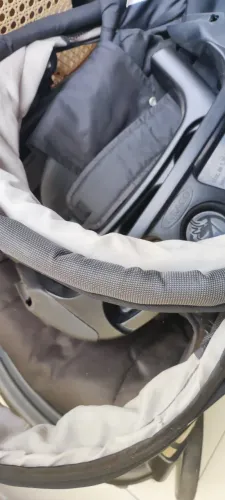 Carrinho de Bebê 2 Crianças