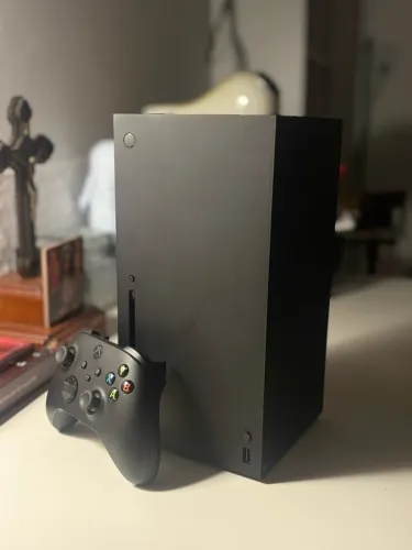 Console Xbox Series X - Versão com leitor de disco