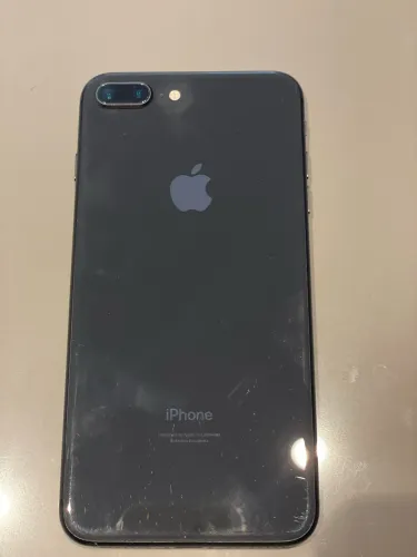 iPhone 8 Plus