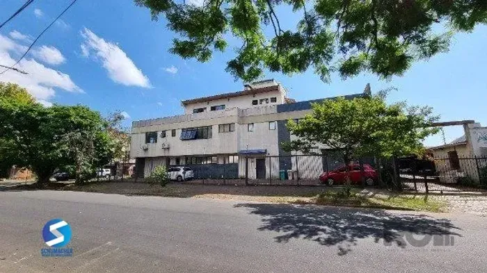 Prédio 430mq a venda no bairro Navegantes