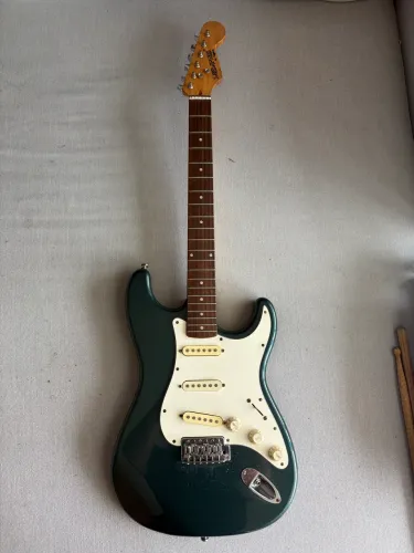 Guitarra Tagima Memphis MG-32 Stratocaster - Verde Vintage