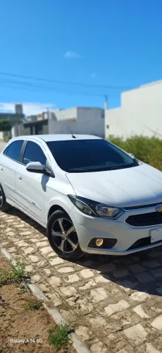 Chevrolet Onix Hatch LTZ 1.4 8V Flex Aut. 4P 2017