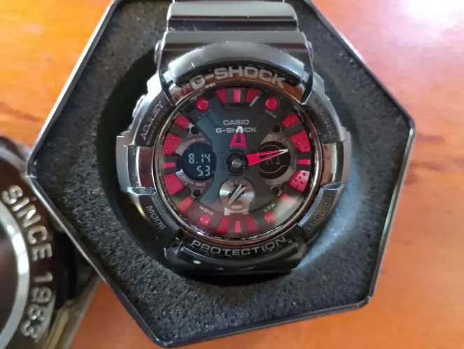 Relógio G shock - modelo Casio GA-200SH