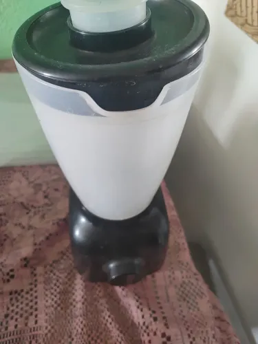 liquidificador Walita semi-novo