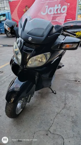 Suzuki Burgman 650 novíssima 