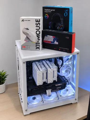 PC GAMER RYZEN 7 5700x + RX 7600