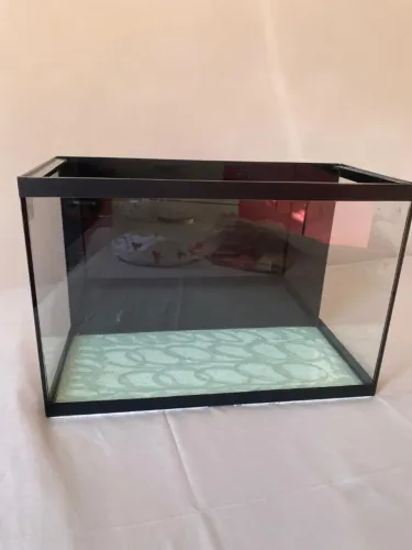 Aquário para Peixes 28 litros