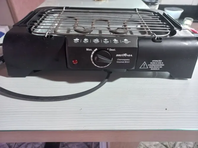 Churrasqueira elétrica 