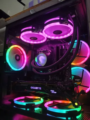 Gigabyte GTX 1070 8GB com caixa